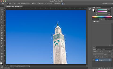 Distracting element in Photoshop
