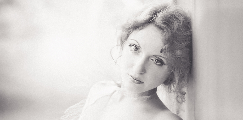 Presets Galore B&W Romance Lightroom Presets